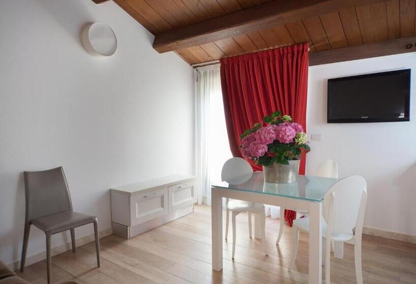 Люкс, Di Sabatino Resort  Suite Apartments & Spa