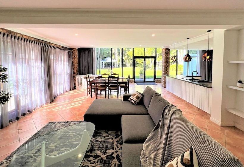 스위트, Mt Tamborine Stonehaven Manor