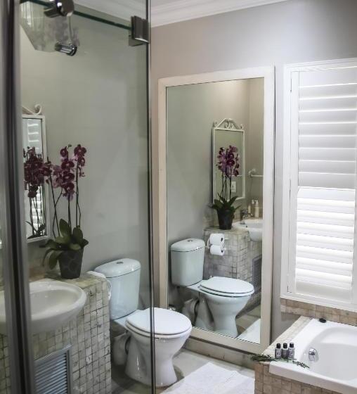 غرفة تنفيذية, The Wesley Boutique Hotel & Spa