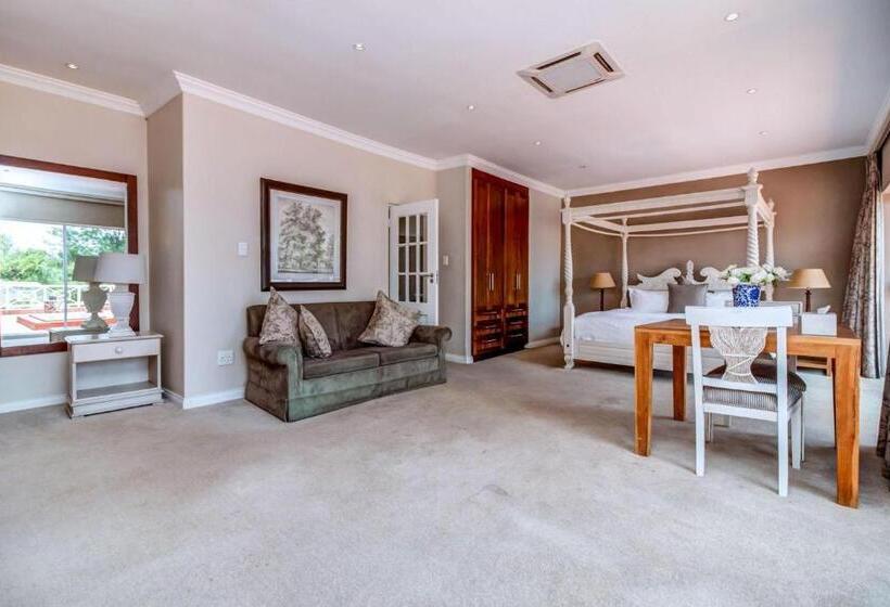جناح ديلوكس سرير كينج, The Wesley Boutique Hotel & Spa