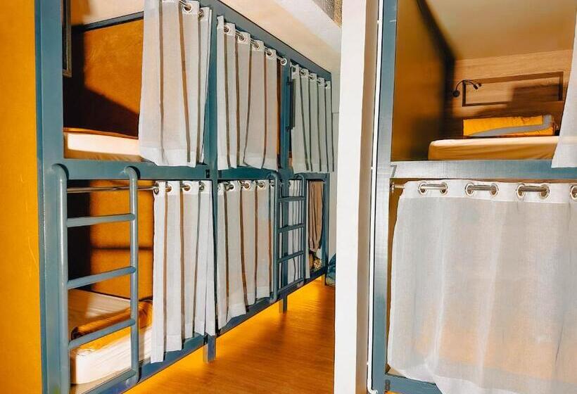 Кровать в Общей Комнате, Arch Dormitorio Cenang    Hostel