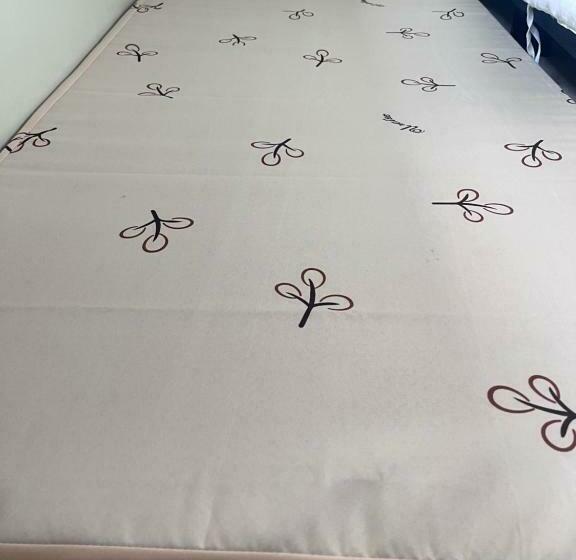 Студия Стандарт, Staycation Condo With Pool Near Sm Tungko, Bulacan