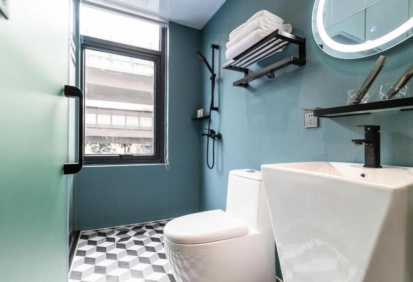 Quarto Deluxe, Puzzle Hotel Guangzhou Fenghuang New Village Subway Station