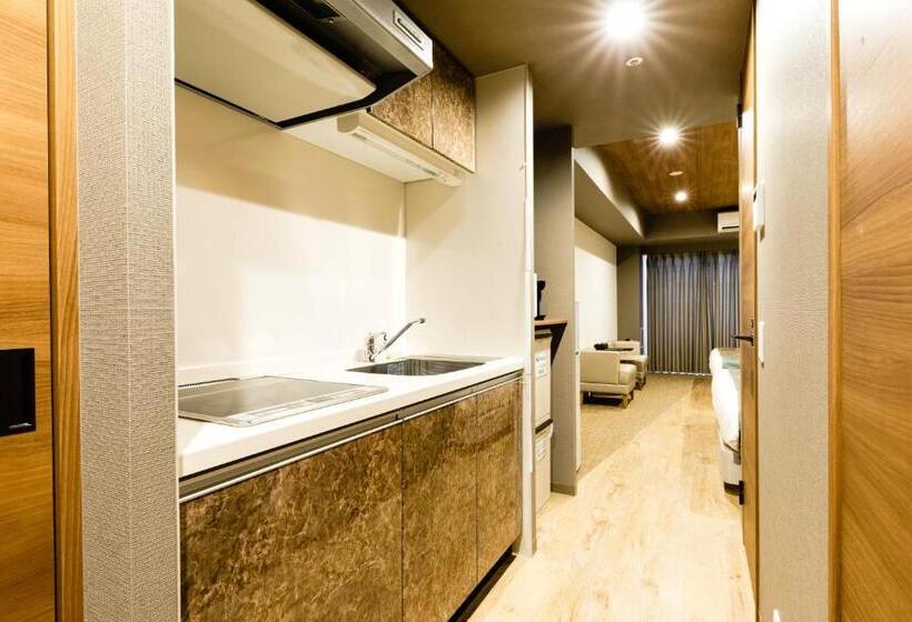 اتاق لوکس با بالکن, Takuto Hotel Osaka Shinsaibashi