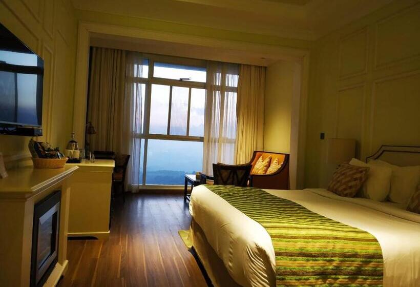 اتاق لوکس, Fragrant Nature Munnar   A Five Star Classified