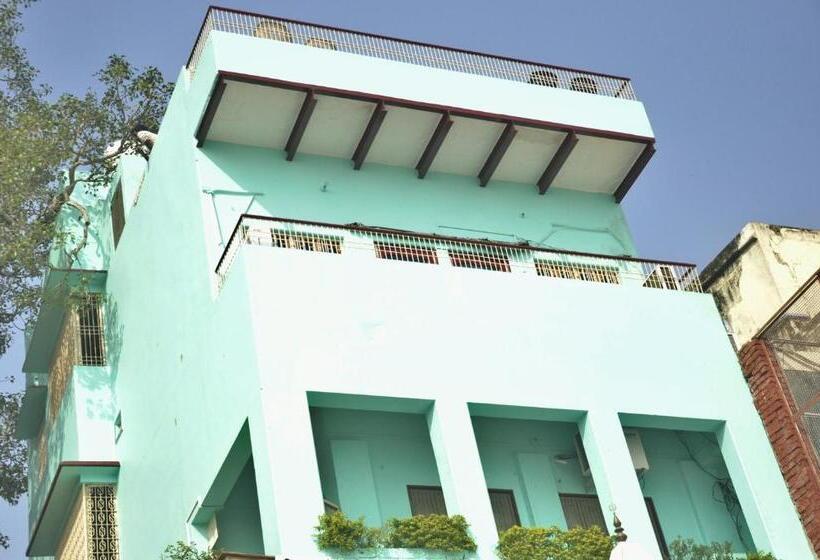 חדר סטנדרט עם טרסה, Kedareswar B&b