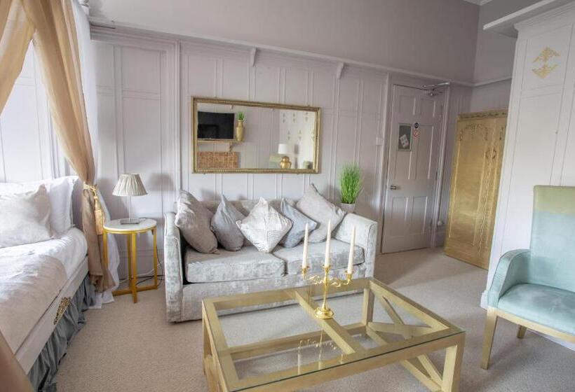 Полулюкс, X Hotel Brunswick Square
