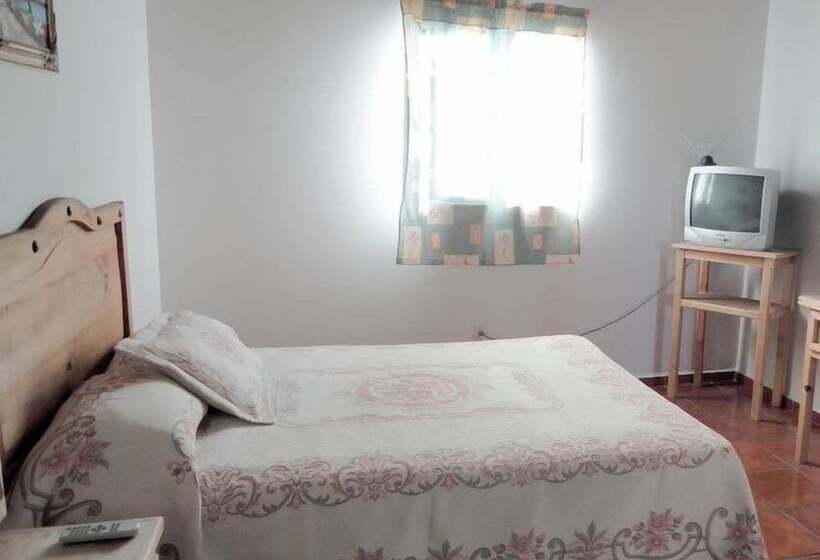 标准间, Hostal Menavi