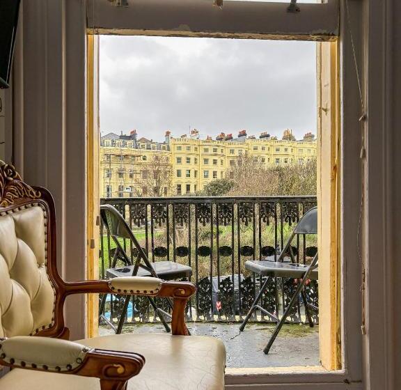 Номер Superior, X Hotel Brunswick Square