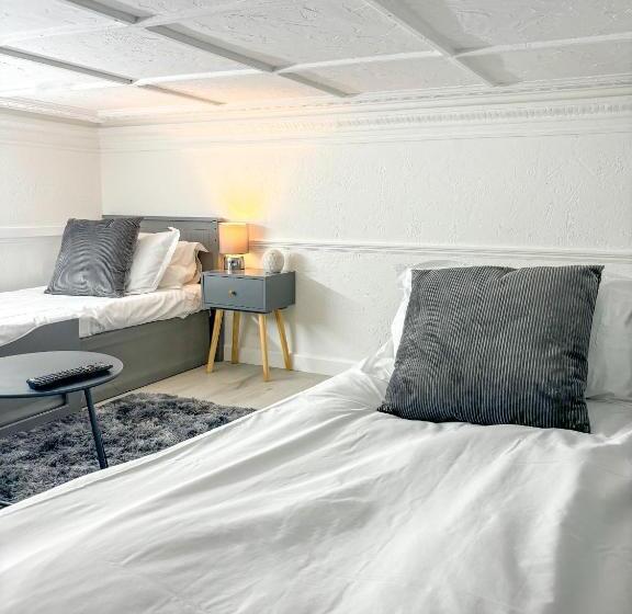 Семейный Номер Deluxe, X Hotel Brunswick Square