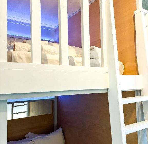 Семейное Студио, X Hotel Brunswick Square