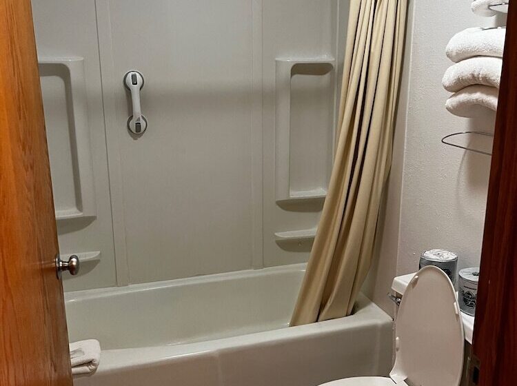 Номер Стандарт, Furnas County Lodging