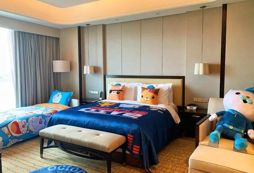 Номер Deluxe Кровать Кинг, Crowne Plaza Guangzhou Zengcheng, An Ihg Hotel  Canton Fair Free Shuttle Bus