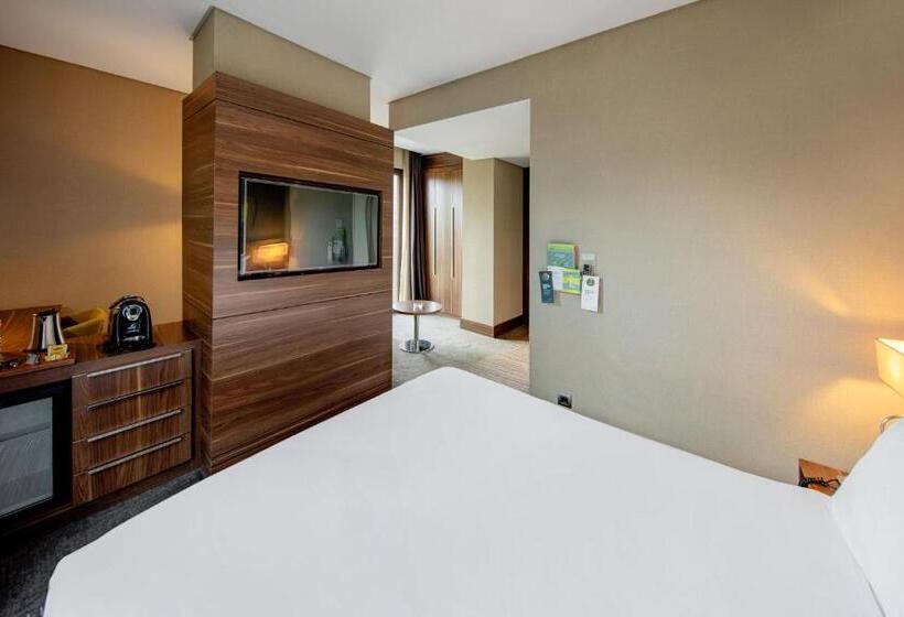 Номер Deluxe, Holiday Inn Istanbul   Kadikoy, An Ihg