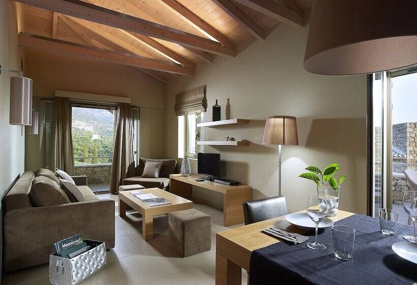جناح, Anaxo Resort