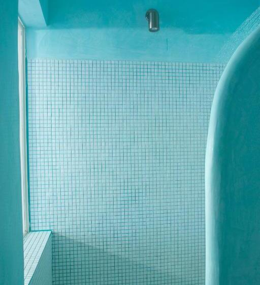 Basic Room, Galini