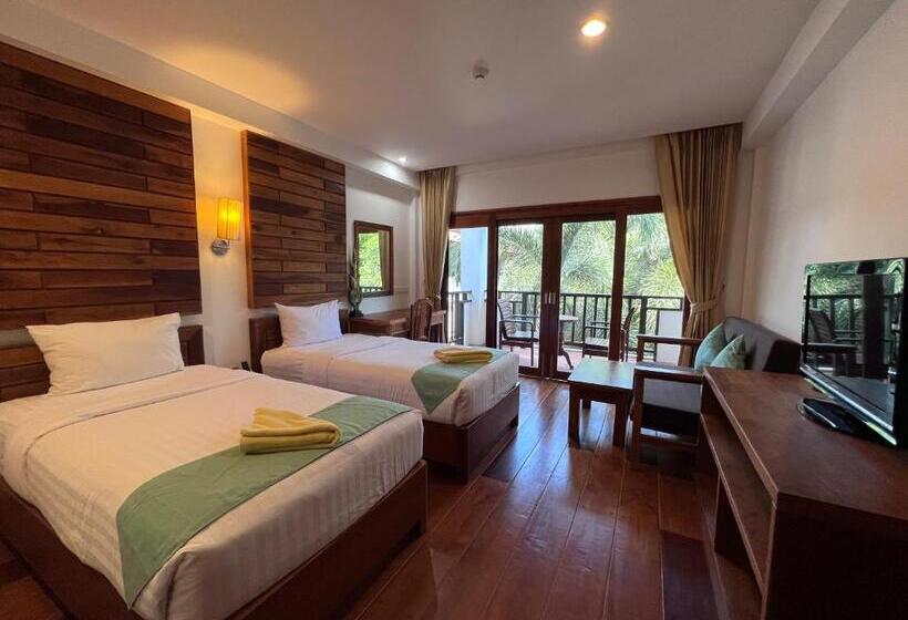 Quarto standart com varanda, Phuket Meet Holiday Hotel Rawai 普吉岛相遇花园度假酒店 拉威店