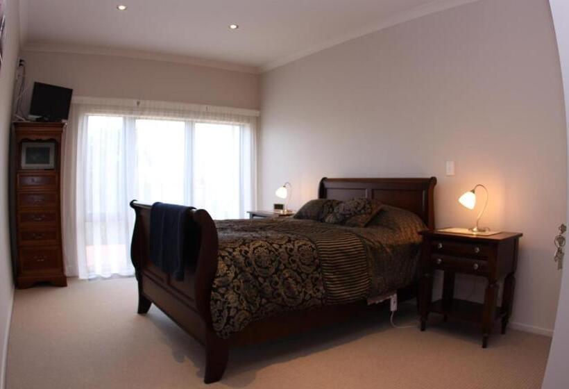 اتاق استاندارد برای معلولان, Richmond Farm Lodge