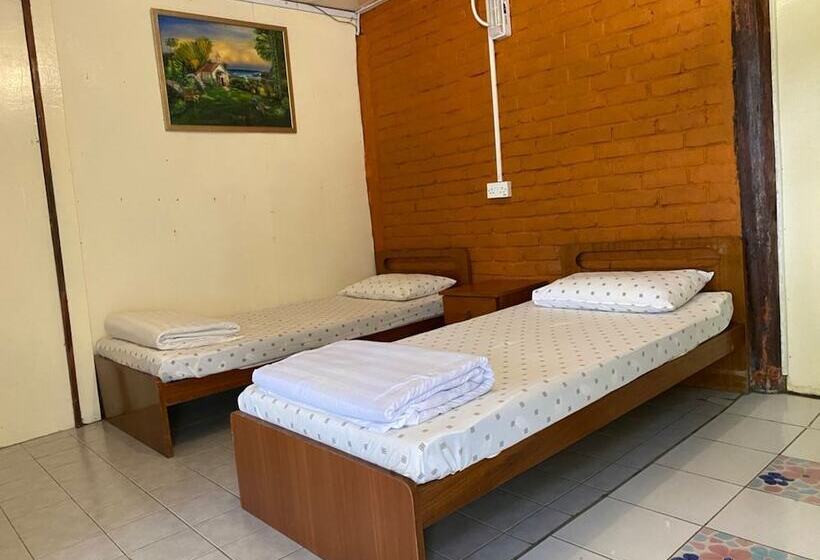 Номер Economy, Mile 36 Lodge