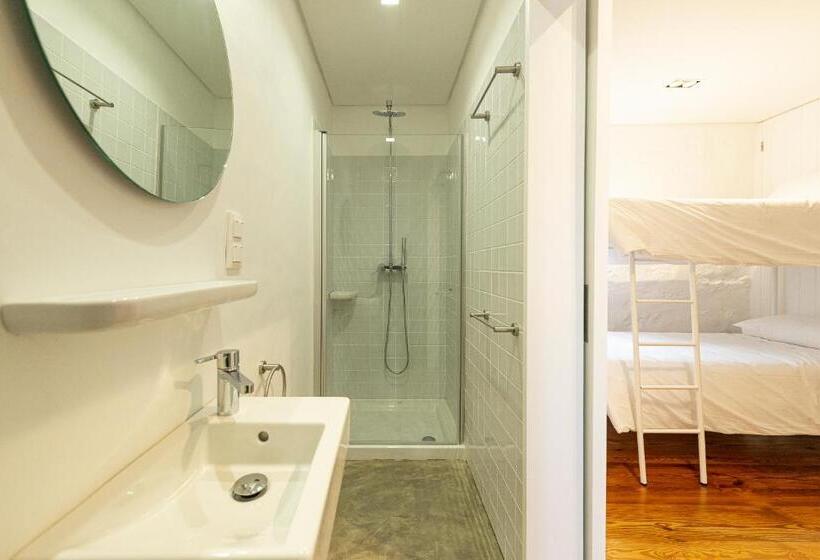 Семейный Номер, Engenho Hostel