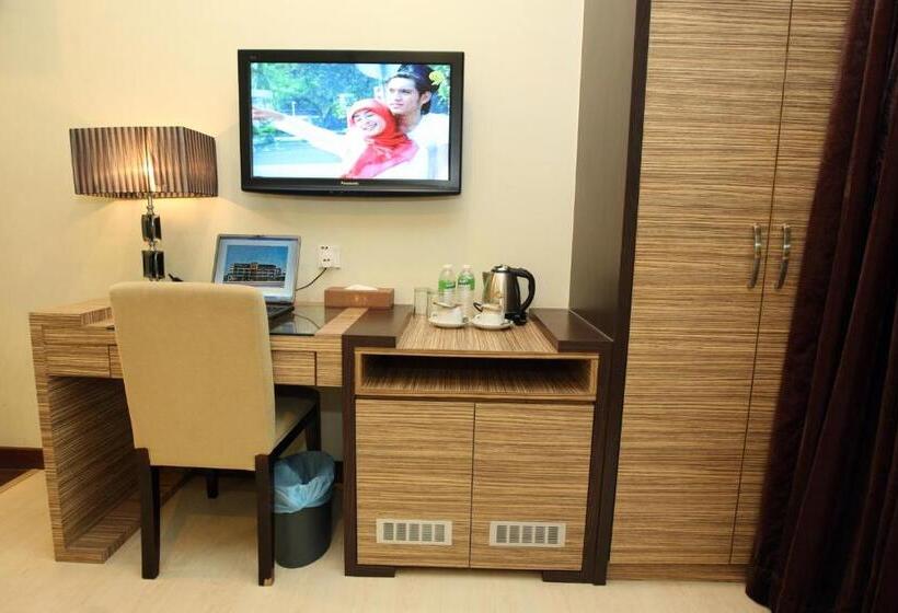 Номер Deluxe, Uptown Imperial