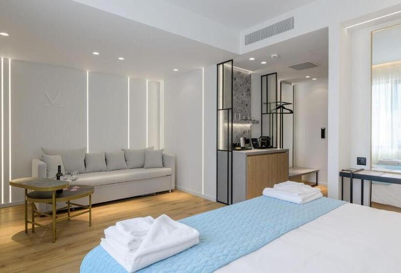 스위트, Acropolis Magenta Luxury Suites