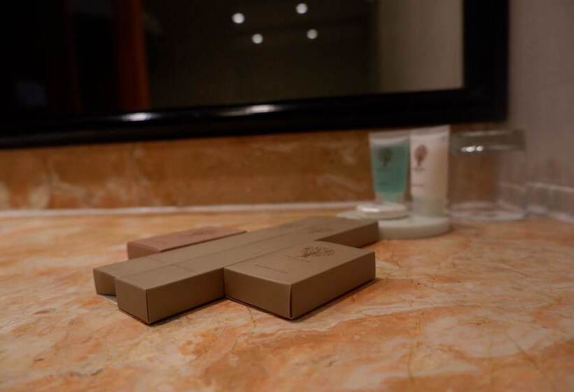 آپارتمان 2 خوابه, Parkview