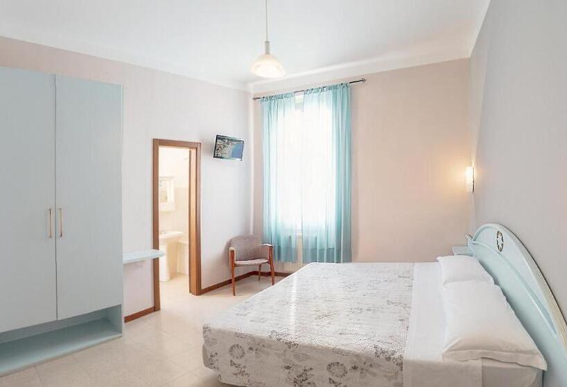 اتاق استاندارد یک نفره, Casa Pozzi