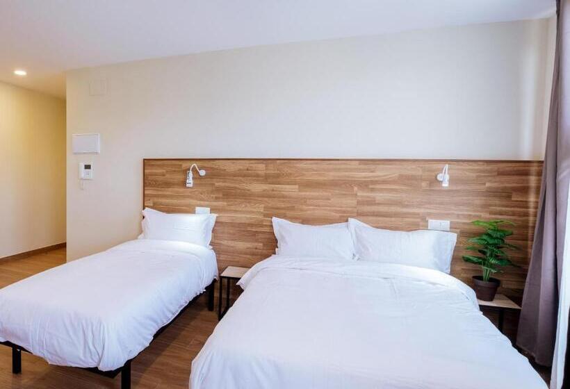 Трехместный Номер Классика, Apartahotel Golden Alcalá