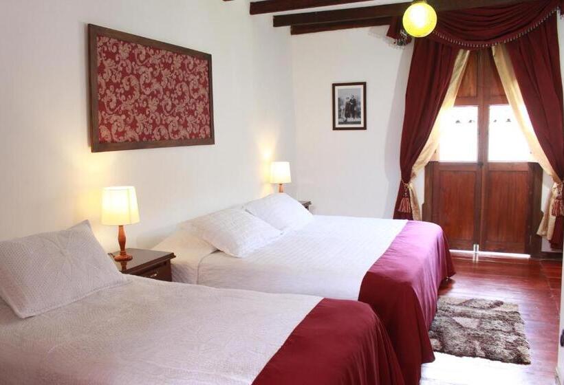 اتاق سوپریور سه تخته, Casa Lola Hotel Boutique
