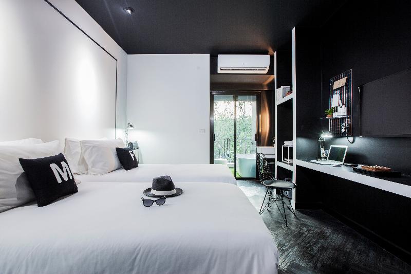 디럭스 룸, Blu Monkey Hub And Hotel Phuket Town  Free All Day Coworking Space