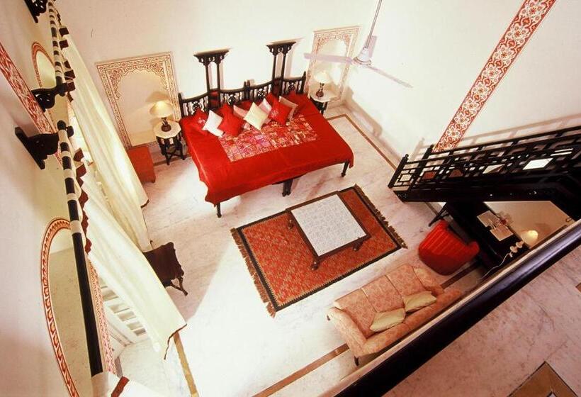스위트, Rohet Garh
