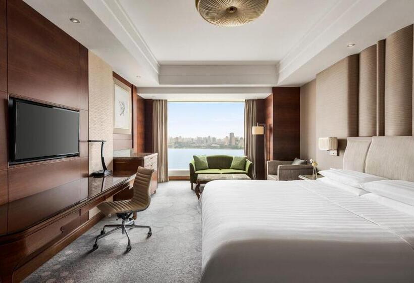 Номер Executive Кровать Кинг, Shangrila Nanchang