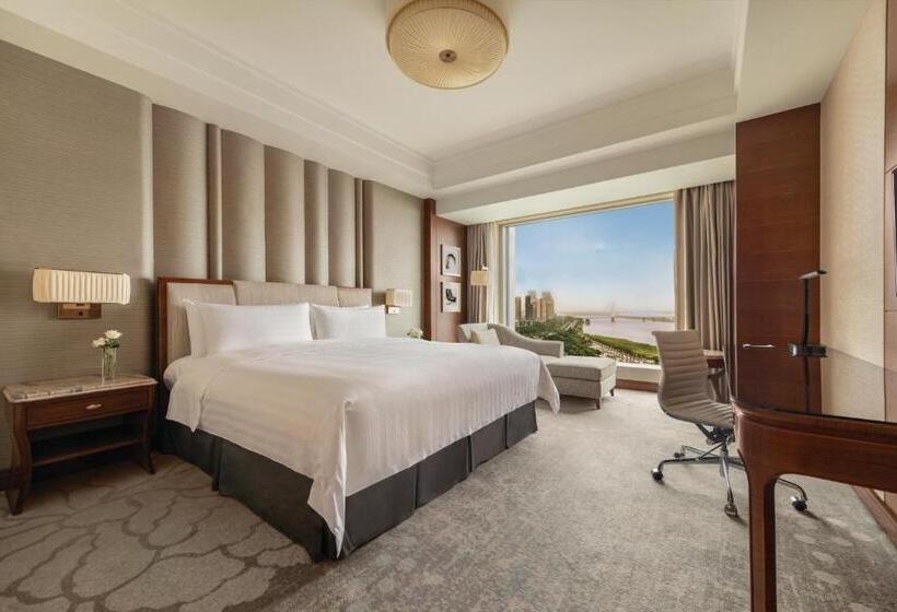 Номер Клуб Кровать Кинг, Shangrila Nanchang