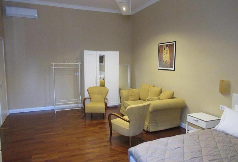 Habitación Triple Estándar, Imperial Forum Relais