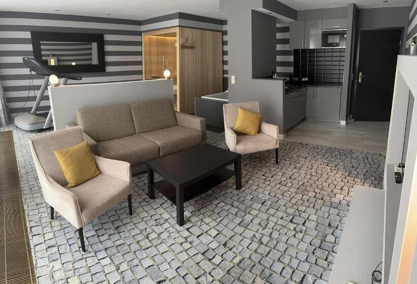 테라스 스위트, Sl Otel Im Parforcehaus