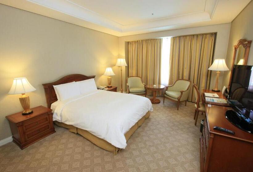 Номер Стандарт, High1 Grand Hotel Main Tower