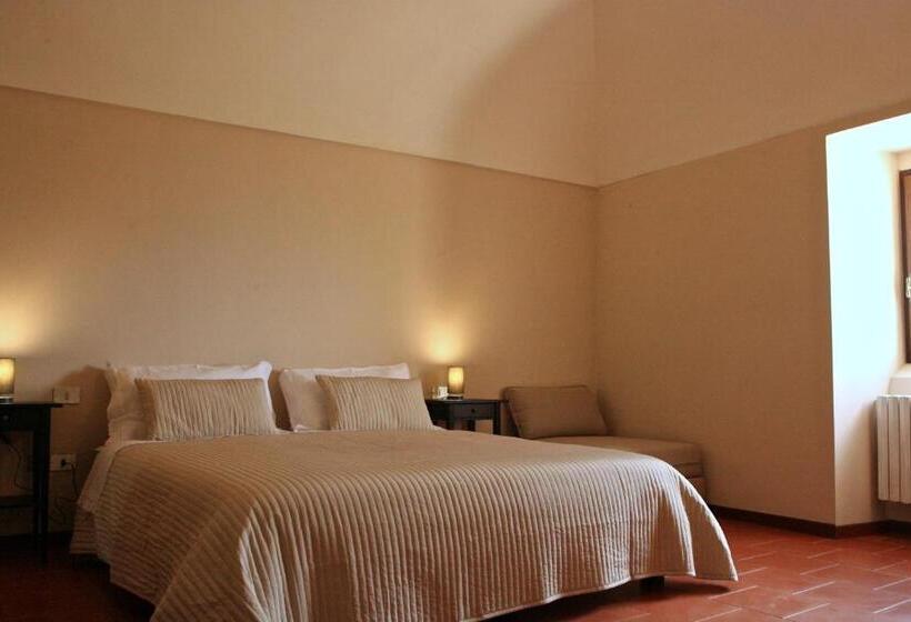 Трехместный Номер Superior, Convento Di San Colombo