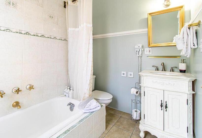 Стандартный Номер Кровать Кинг, Southern Wind Inn