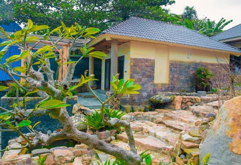 بانگلوی لوکس, Coral Bay Resort