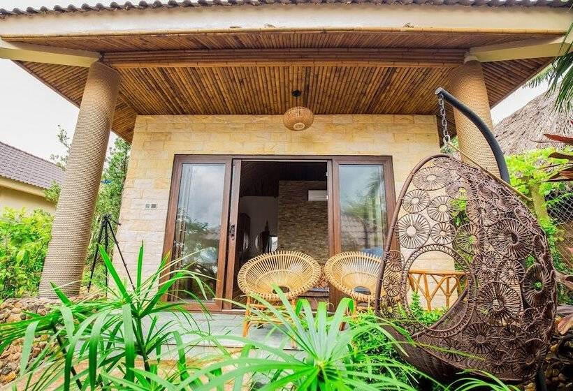 بانگلوی لوکس, Coral Bay Resort
