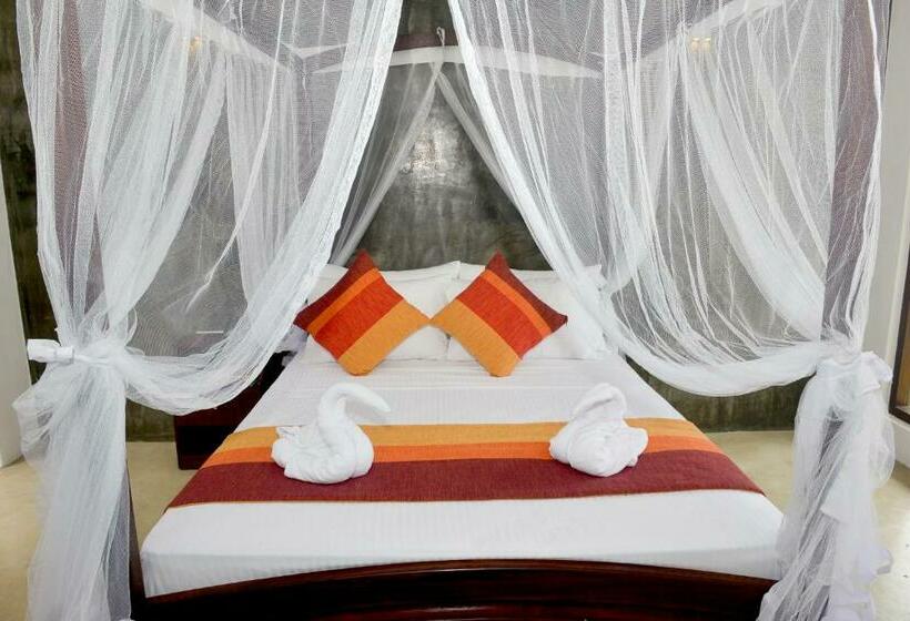 Номер Стандарт, Olanro Hotel Negombo
