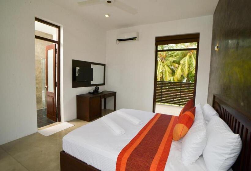 Трехместный Номер Классика, Olanro Hotel Negombo