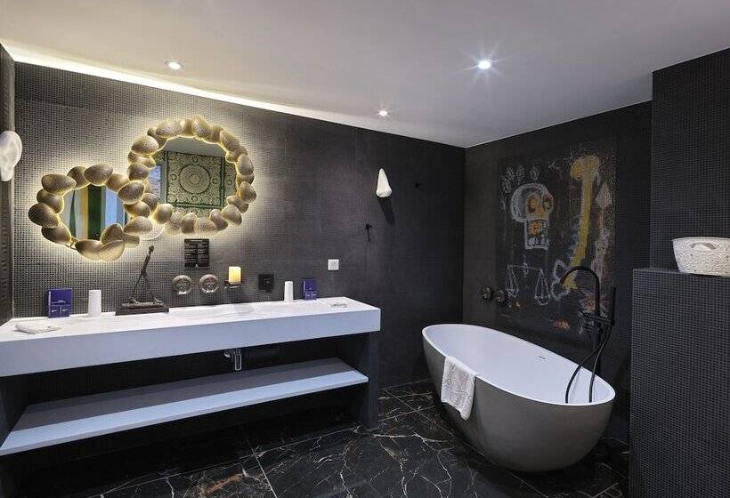 Люкс, Snow Lodge Hotel Courchevel 1850