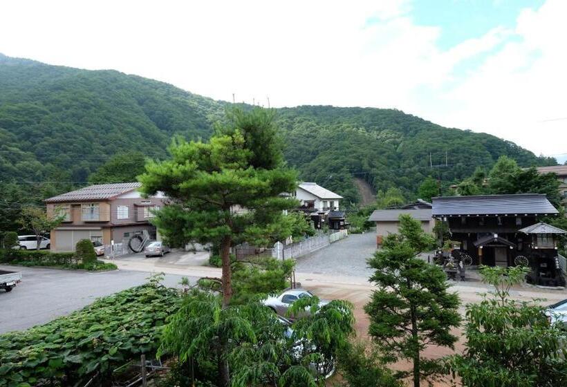 غرفة قياسية, Tsuyukusa