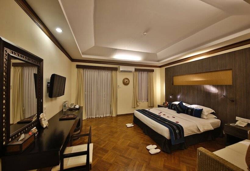 اتاق لوکس, Amata Garden Resort