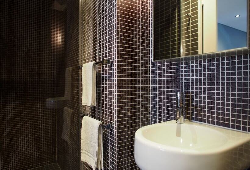 수피리어 룸, Crown Hotel Surry Hills