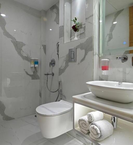 Номер Deluxe, Gold Palace   03 Mins Walk From New Delhi Railway Station