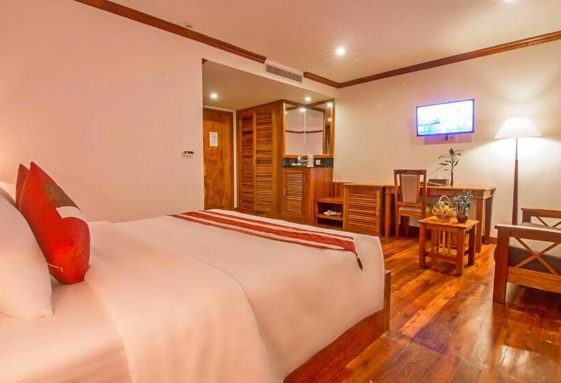 スタンダードスタジオ, Cheathata Cts Hotel Siem Reap