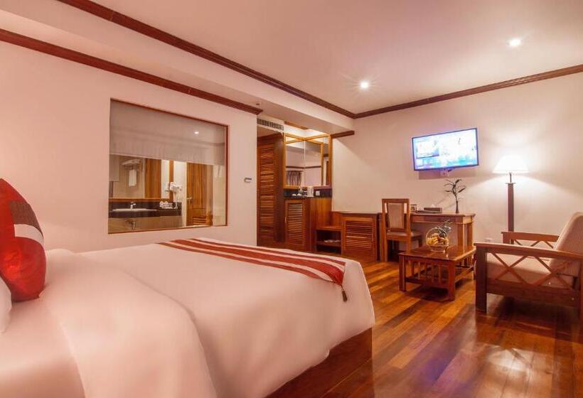 バルコニー付きジュニアスイート, Cheathata Cts Hotel Siem Reap